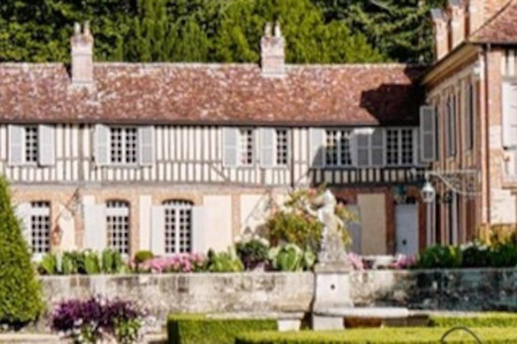 Maison A Colombages Pres De Deauville, Trouville Formentin Экстерьер фото